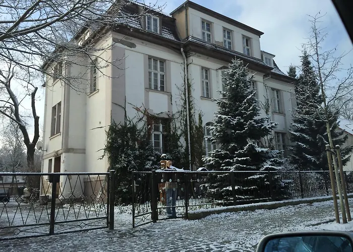 P15 In Fuerstenwalde, Parkallee 15 فرستيتفالد