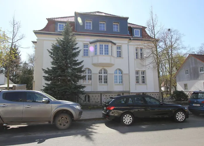 P15 In Fuerstenwalde, Parkallee 15 شقة *